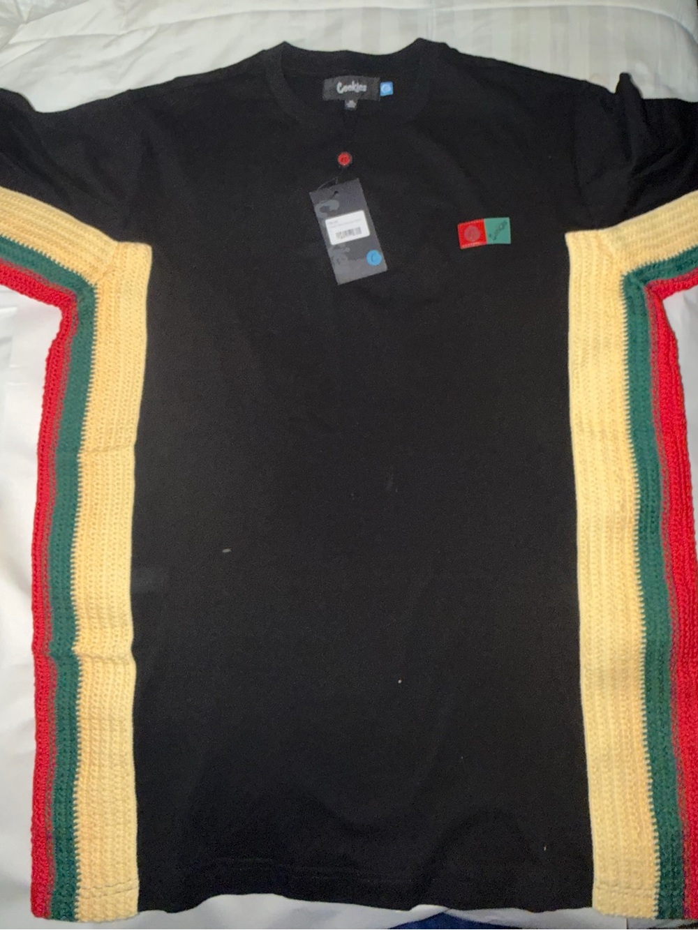 XL Men’s COOKIES Tee with the Rasta colored crocheted side panels🔥💎 $78